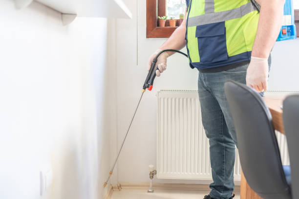 Best Exterminator Services  in Mundys Corner, PA